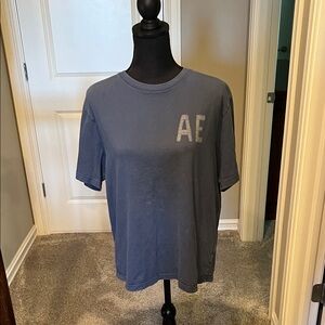 American Eagle Outfitters Men's Blue Short Sleeve Tee